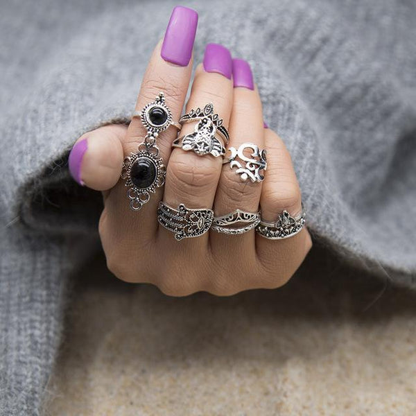 Our Favorite set of rings - Vintage Knuckle Rings! Maiden-Art