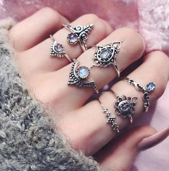 Our Favorite set of rings - Vintage Knuckle Rings! Maiden-Art