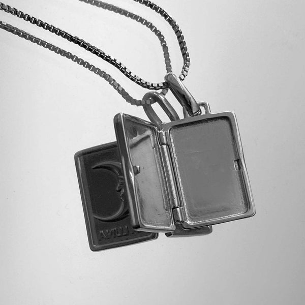 Love Photo Album Opening And Closing Photo Frame Necklace Maiden-Art