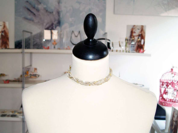 Greyge choker in deerskin leather with crystals. - Maiden-Art