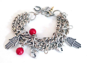 Valentine's Day bracelet in silver, coral and hamsa. - Maiden-Art