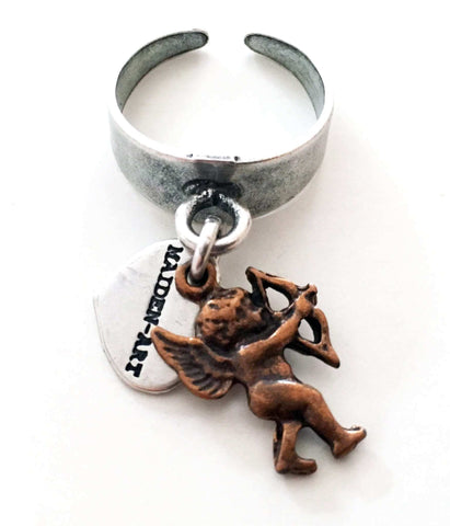 Cupid ring. Cupid ring in copper with hearts charms. Copper Ring, women gift, for Valentin's day, for Promises. - Maiden-Art