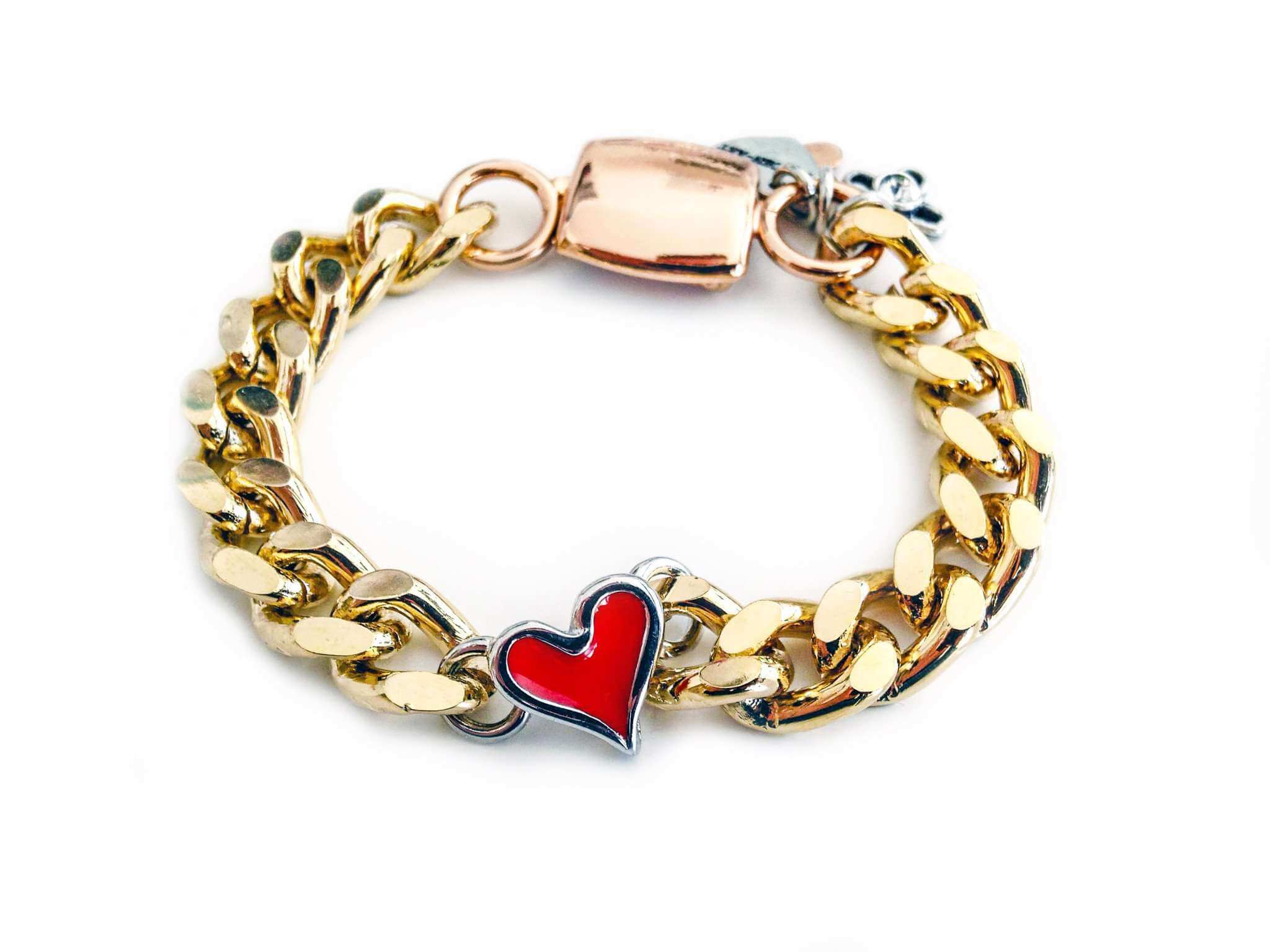 Gold chain bracelet with red heart shaped charm - Maiden-Art